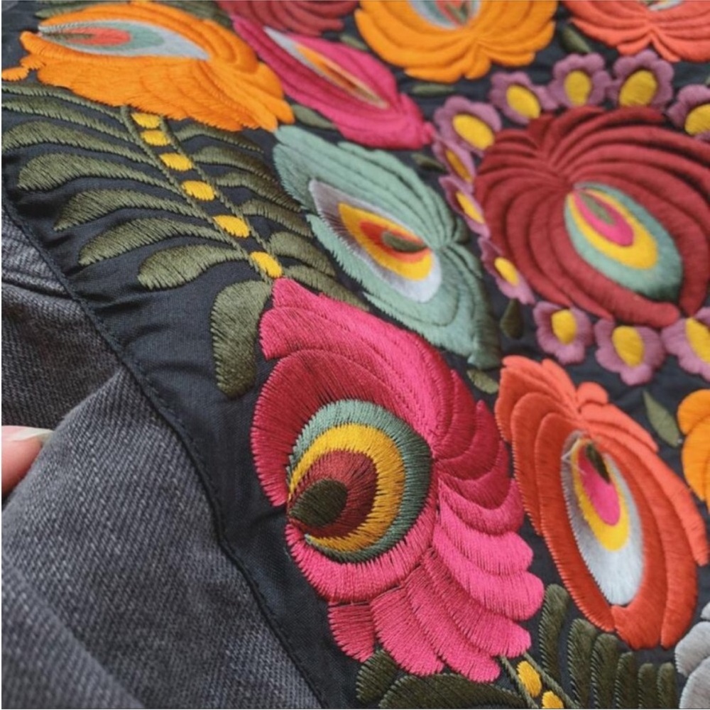 Black bohemian stitched embroidered denim jacket coat - Picture 5 of 15